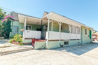 2623 Barranca St in Los Angeles, CA - Building Photo - Building Photo