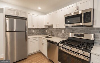 1616 N Bailey St in Philadelphia, PA - Building Photo - Building Photo