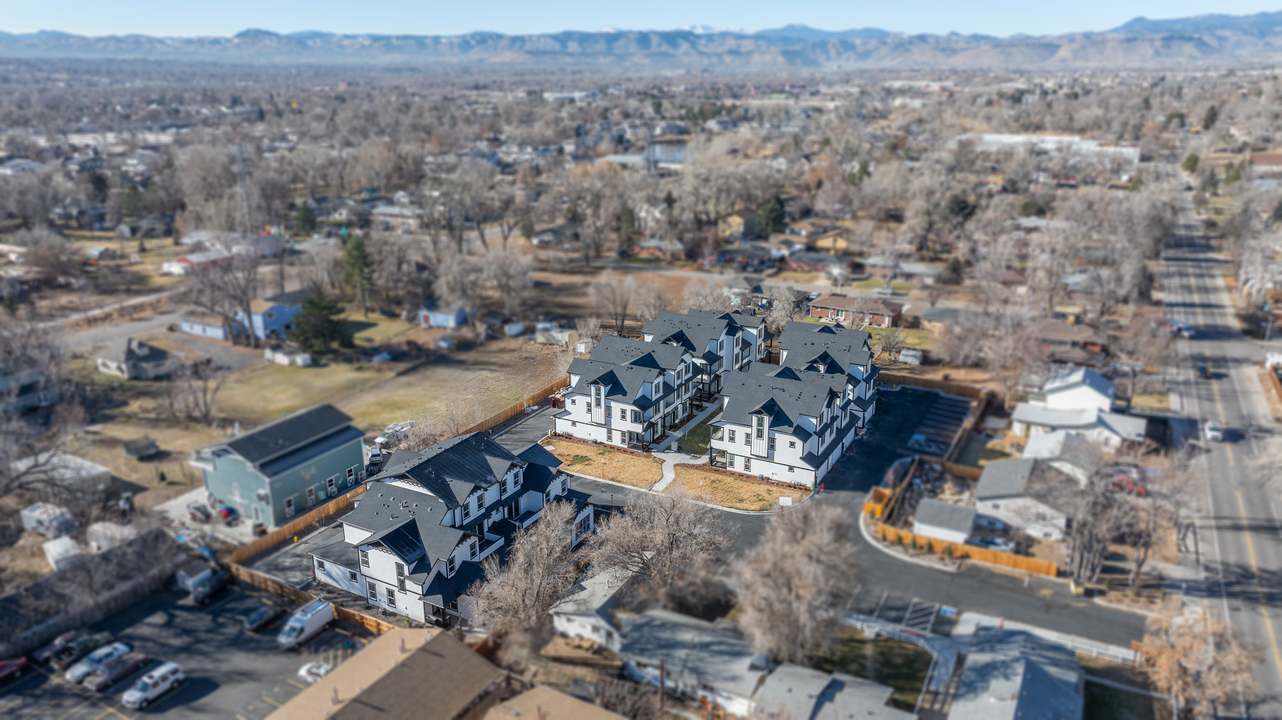 Hidden Acres Townhomes in Arvada, CO - Building Photo