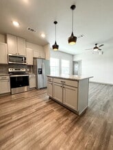 3635 Marine Creek Pkwy in Fort Worth, TX - Building Photo - Building Photo