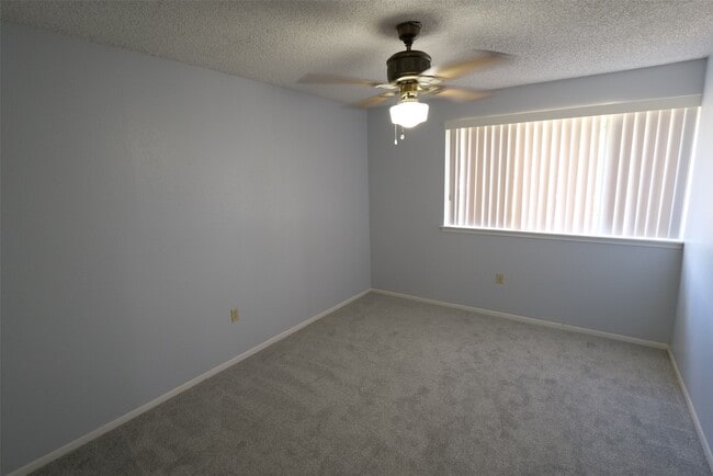 property at 19403 Long Lake Dr