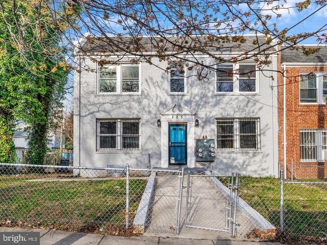 property at 405 34th St SE