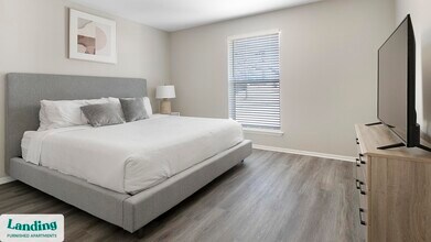 3450 Manor Dr in Homewood, AL - Foto de edificio - Building Photo