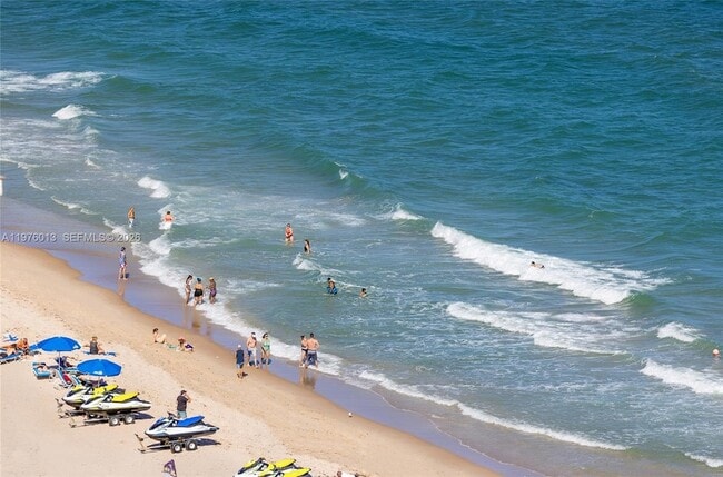 4010 Galt Ocean Dr, Unit 1402 in Fort Lauderdale, FL - Building Photo - Building Photo