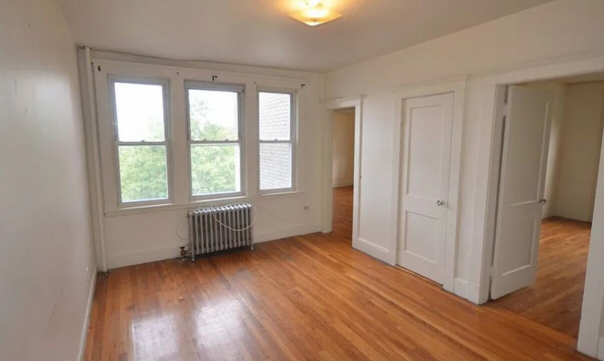 1626 Commonwealth Ave, Unit 12 in Boston, MA - Building Photo