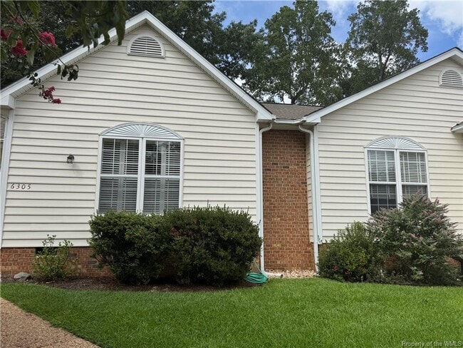 6305 Chiswick Park in Williamsburg, VA - Building Photo - Building Photo