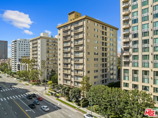 property at 10747 Wilshire Blvd