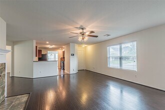 16836 Northern Flicker Trail in Conroe, TX - Building Photo - Building Photo
