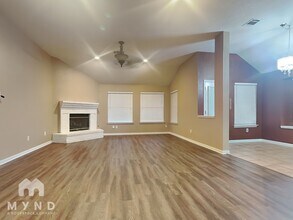 20408 Bellerive Dr in Pflugerville, TX - Foto de edificio - Building Photo