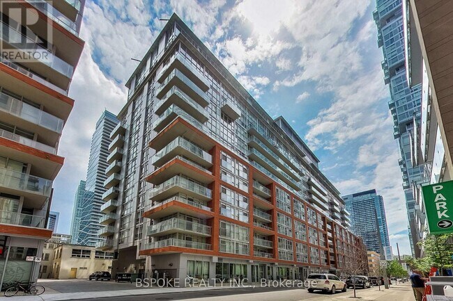 21 Nelson St in Toronto, ON - Building Photo - Building Photo