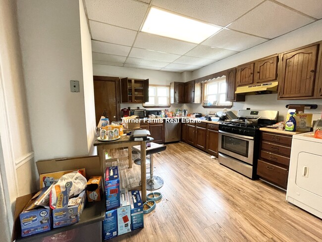 26 Harbor View St, Unit 3