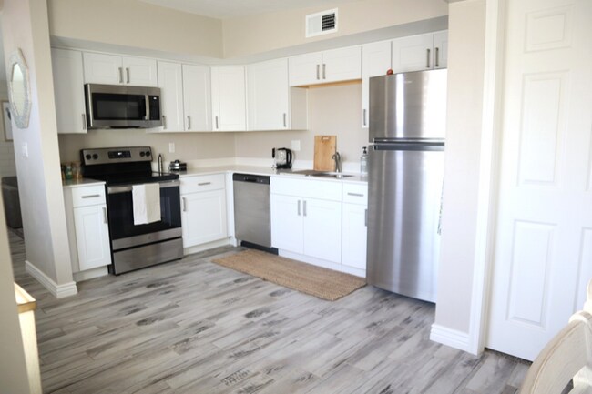 property at 437 E Kelso St