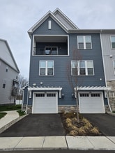 5208 Donatello Dr in Princeton, NJ - Building Photo - Building Photo