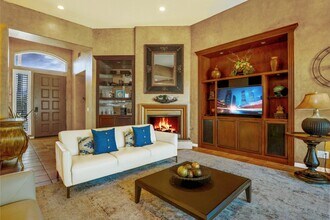 280 Gold Canyon Dr in Palm Desert, CA - Foto de edificio - Building Photo