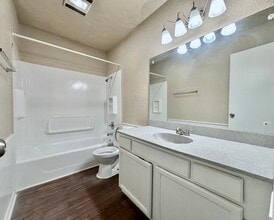 Pine Terrace in Lawton, OK - Building Photo - Building Photo