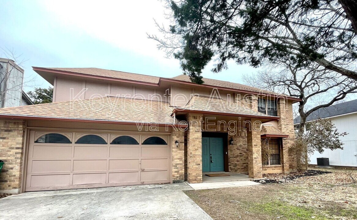 410 Cluck Creek Trail in Cedar Park, TX - Building Photo