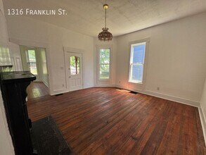 1316 Franklin St in Columbus, IN - Building Photo - Building Photo