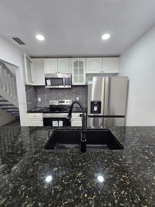 property at 1120 Parkside Green Dr