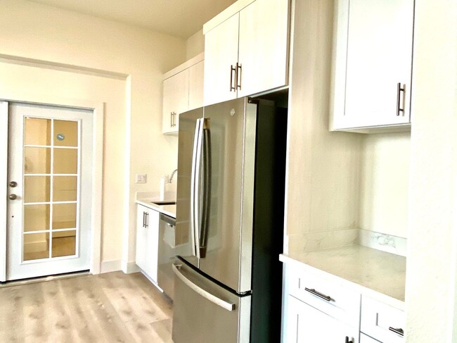 1838 Kilowatt Wy in Fremont, CA - Building Photo - Building Photo