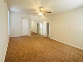 5438 W Washington Blvd, Unit 1 in Los Angeles, CA - Building Photo