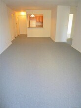 680 N Terrace Ave in Mount Vernon, NY - Building Photo - Building Photo