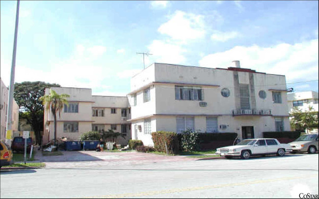 Alton Pointe in Miami Beach, FL - Foto de edificio - Building Photo