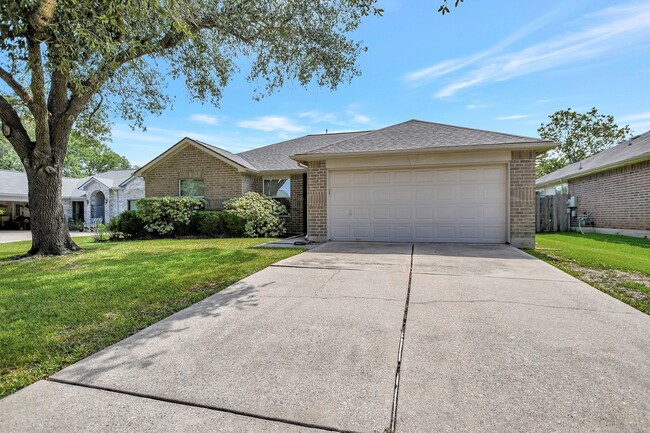 18234 Drum Heller Ln in Tomball, TX - Building Photo - Building Photo