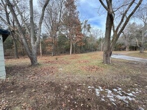 125 W Lake Ave in Wisconsin Dells, WI - Building Photo - Building Photo