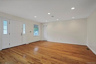 215 Ashford Ave in Dobbs Ferry, NY - Building Photo - Building Photo