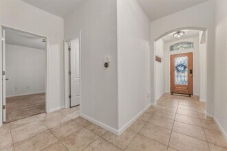 5809 Scenic Lake Dr in Georgetown, TX - Building Photo - Building Photo