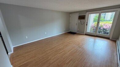 603 Cocheco Ct in Dover, NH - Building Photo - Building Photo