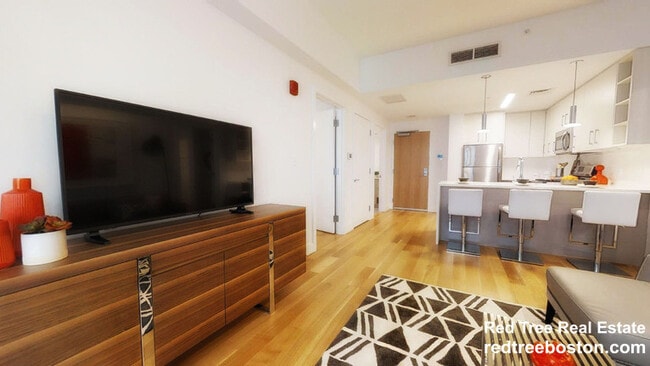 150 Camden St in Boston, MA - Foto de edificio - Building Photo