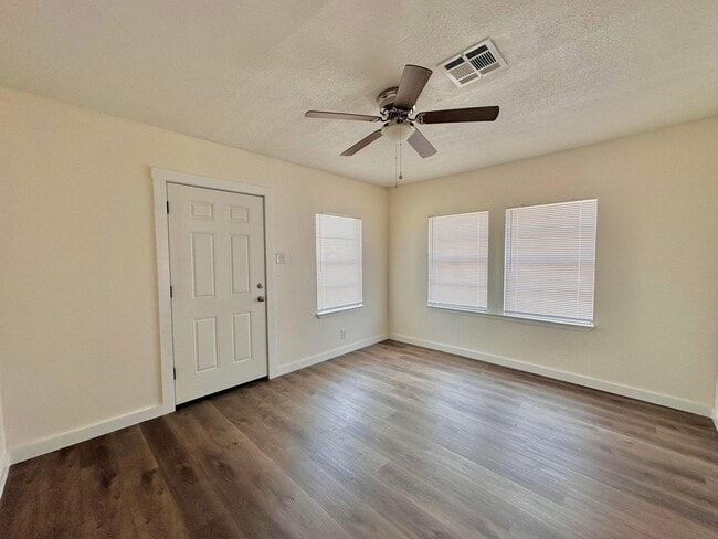 3614 Erath Ave in Waco, TX - Building Photo - Building Photo