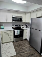 7744 Amberfalls Ct in Dublin, OH - Building Photo - Building Photo