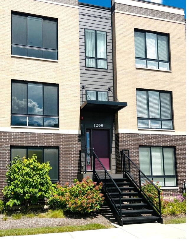 property at 1298 Catalina Ct.