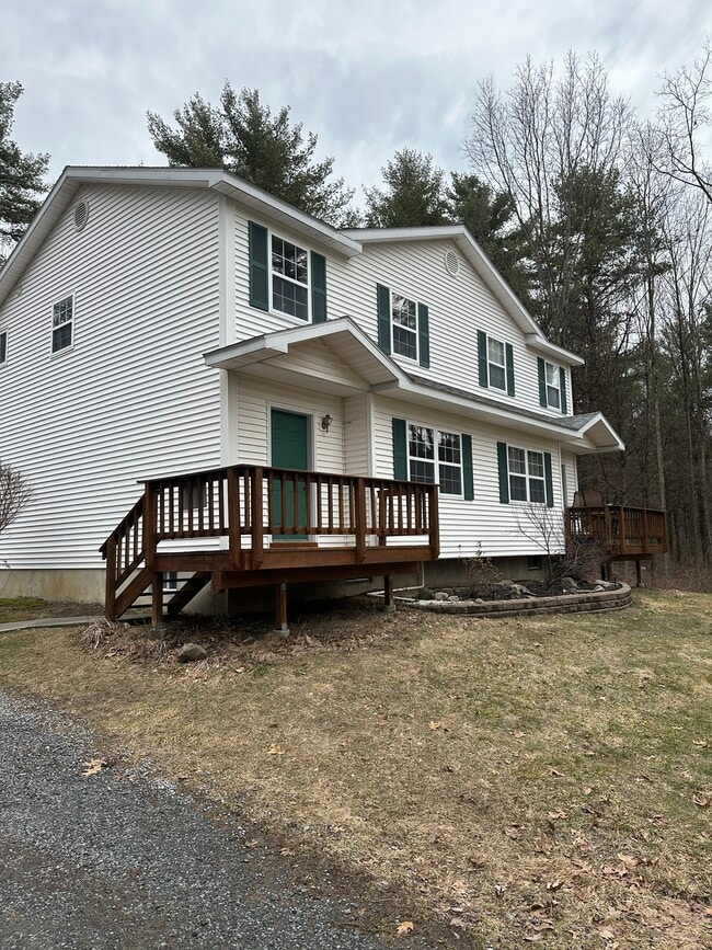 394 County Route 76, Unit 394 County Route 76 in Mechanicville, NY - Building Photo - Building Photo