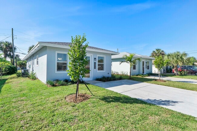 property at 1573 W 16th St