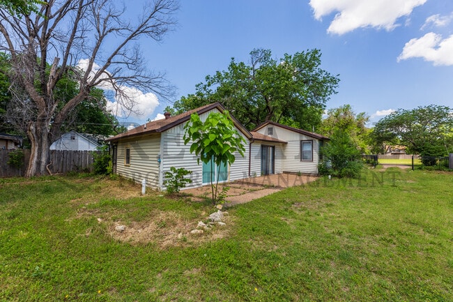 2223 W Martha St in Wichita, KS - Building Photo - Building Photo