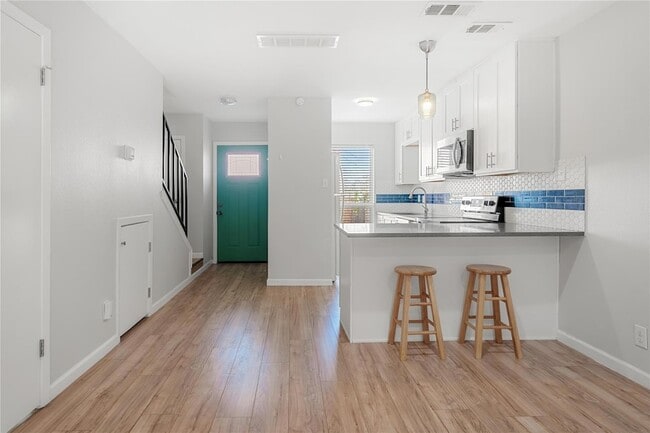 property at 3820 Southway Dr