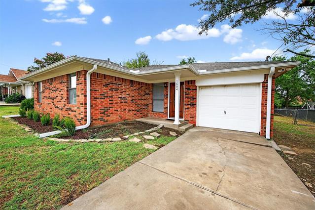 1604 Bonner Rd in Gainesville, TX - Building Photo - Building Photo