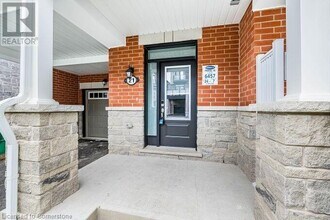 21 Melmar St in Brampton, ON - Building Photo - Building Photo