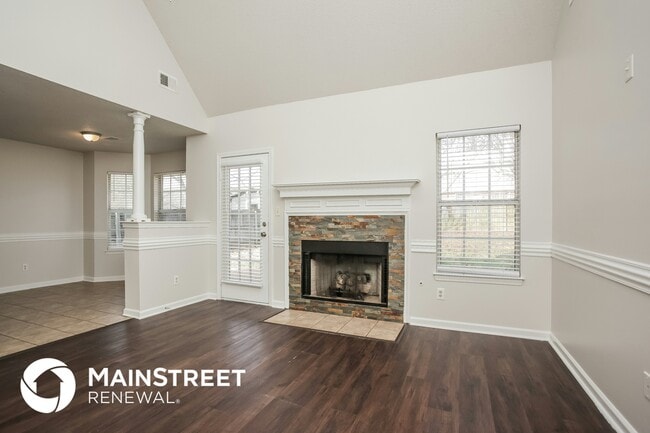 2166 Greencliff Dr in Southaven, MS - Foto de edificio - Building Photo