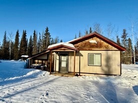 34420 Thorpe Ct in Sterling, AK - Building Photo