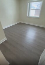 11 Madison Ave in Rochester, NH - Foto de edificio - Building Photo