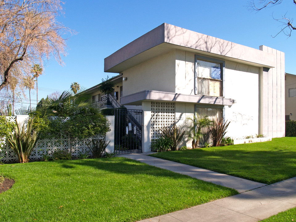 2259-2263 W Vancouver Dr in Anaheim, CA - Foto de edificio