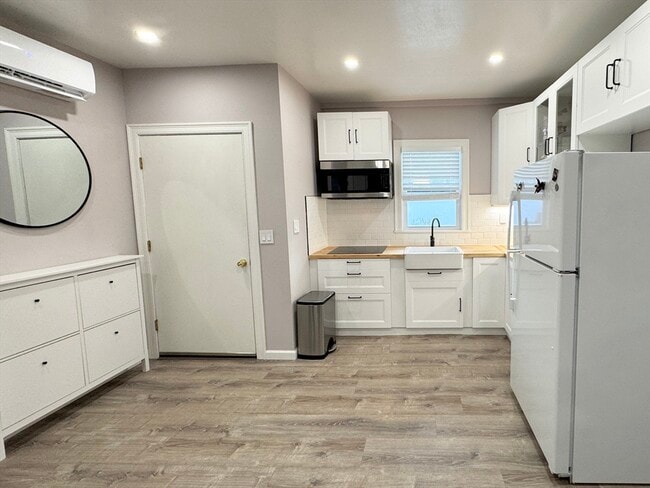 29 Abbott St in Worcester, MA - Foto de edificio - Building Photo