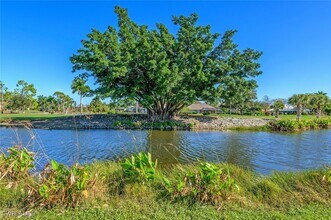 239 Torrey Pines Point in Naples, FL - Building Photo - Building Photo