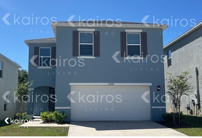 31982 Katelin Cir in Leesburg, FL - Building Photo
