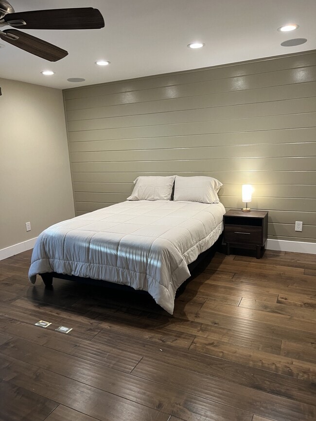 843 N Orange St in Orange, CA - Building Photo - Building Photo