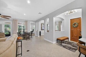 357 Chambord Terrace in Palm Beach Gardens, FL - Building Photo - Building Photo